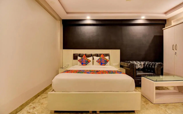 Fabhotel Srk Platinum Inn