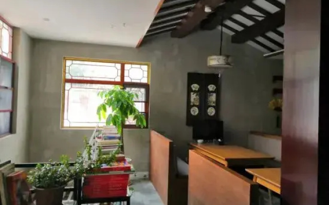 Banshanwu Inn