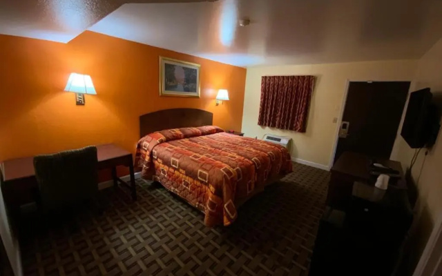 Indian Mound Motel