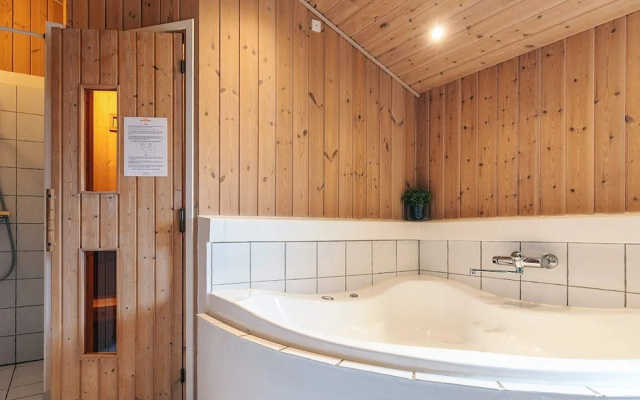 8 Person Holiday Home in Lokken-by Traum