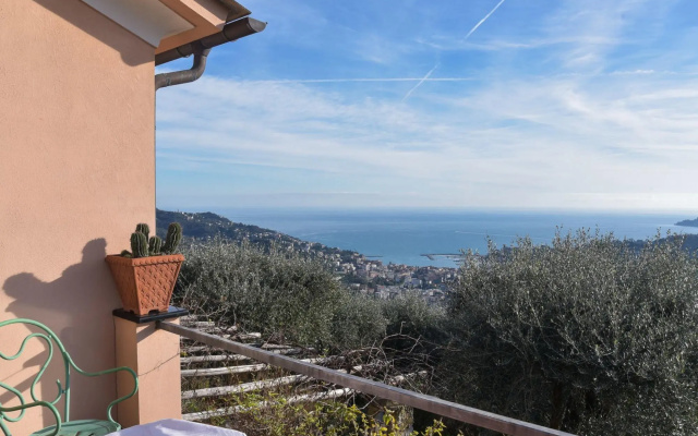 Peaceful Villa Stay in Rapallo