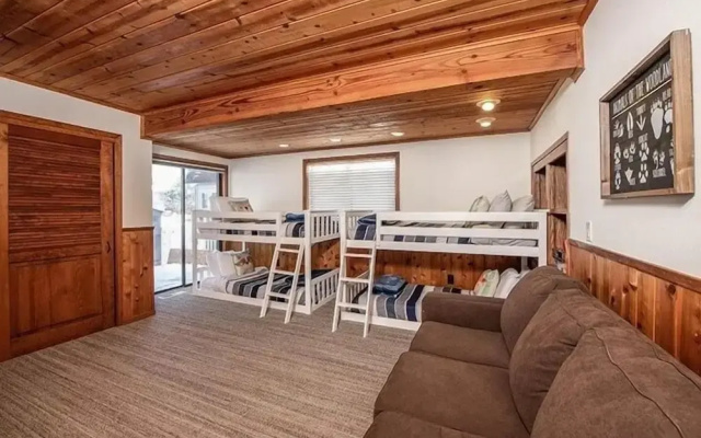 625 Alpine Drive 4 Bedroom Home