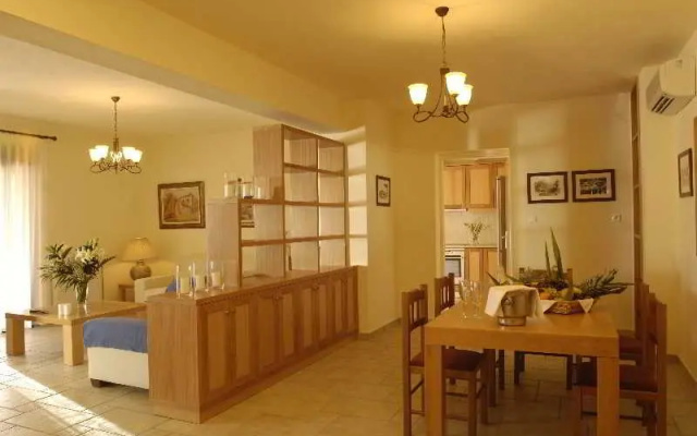 Miramare Villas