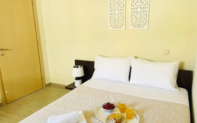Cozy Nest - 2min To Beach, 6min Walk To