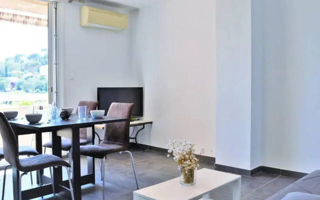 Appartement Bormes-les-Mimosas, 2 pièces, 4 personnes - FR-1-251-395