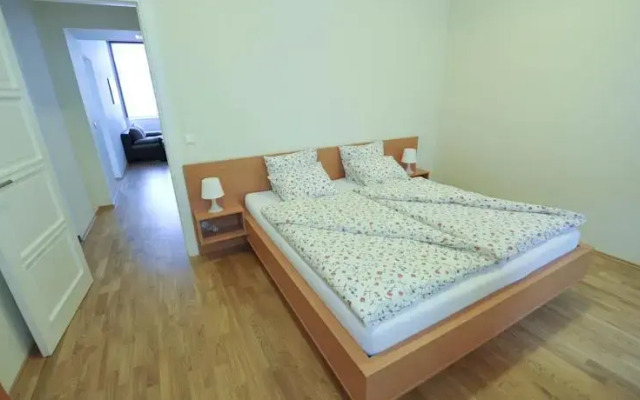 Debo Apartments