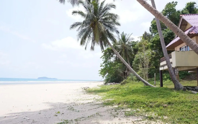 Yaravee Beach and Resort