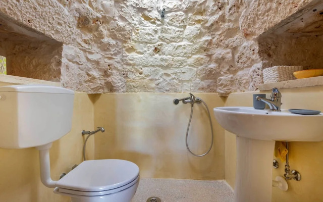3745 Trullo Puspo by Barbarhouse