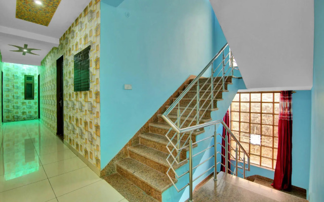 OYO Flagship 82953 Hotel Rao