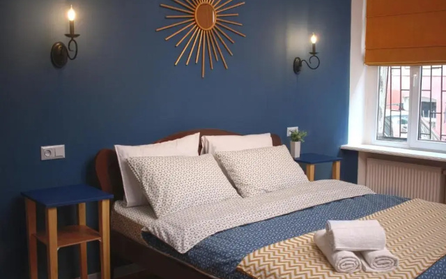 Sunburst Apartment