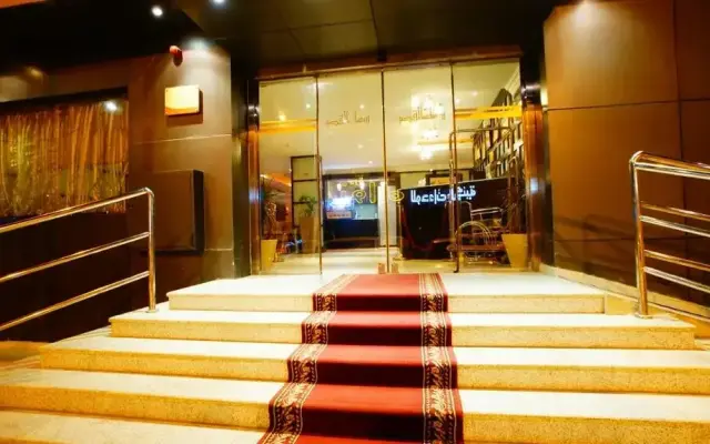 Sama Al Qasr Al Muhammadiah - Economic