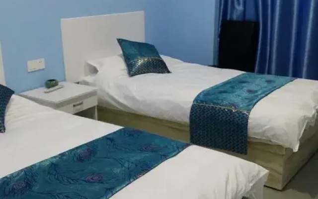 Binzhi Jingxin Hotel (Jiayuguan East Lake Ecological Tourism Scenic Area)