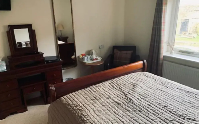 OYO Cocketts Hotel