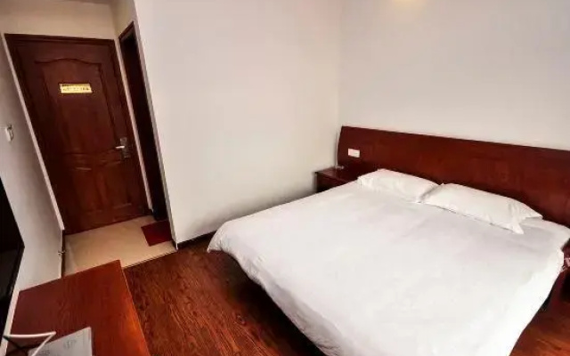 Zijiaren Farmhouse