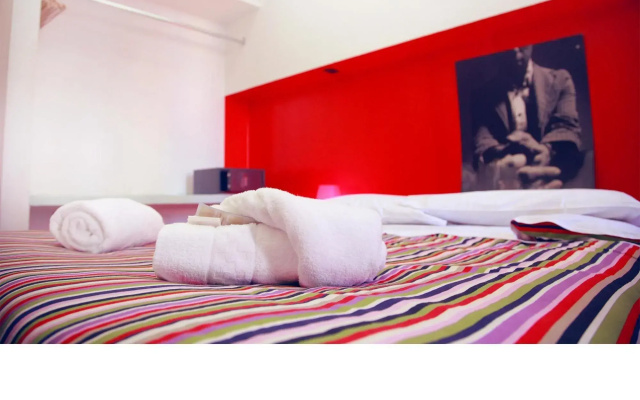 M&J Place Hostel Rome