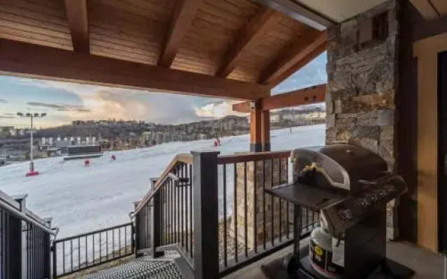 Edgemont 2305 - Luxury Ski-in Ski-out Condo