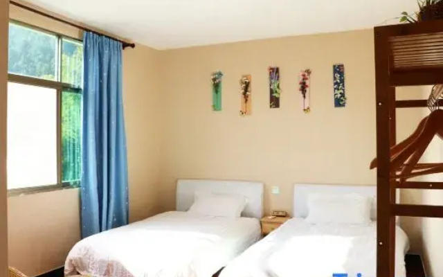 Wuyuan Yiyin Residential Residence