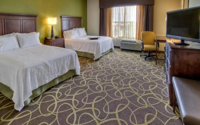 Hampton Inn & Suites Rochester Downtown