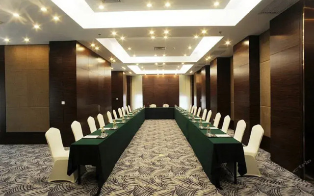 New Yantai Hotel