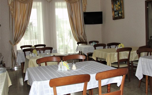 Chaynaya Gorka Hotel in Yalta, Russia from 32$, photos, reviews - zenhotels.com