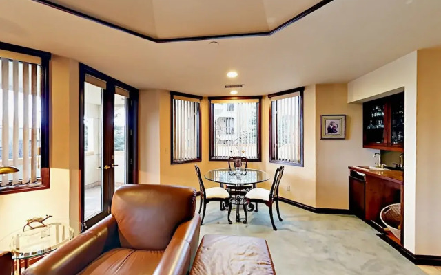 2800 Eaglerididge Dr Condo Unit A-3