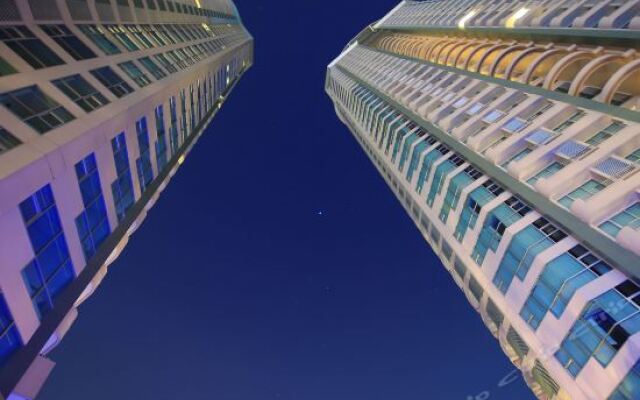 Anantara Sathorn Bangkok Hotel вид на фасад