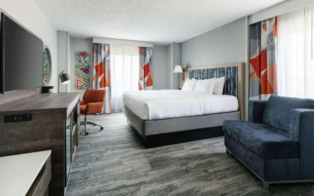 Hampton Inn and Suites Tampa/Ybor City