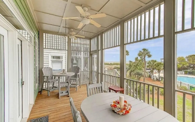 32 Ocean Point