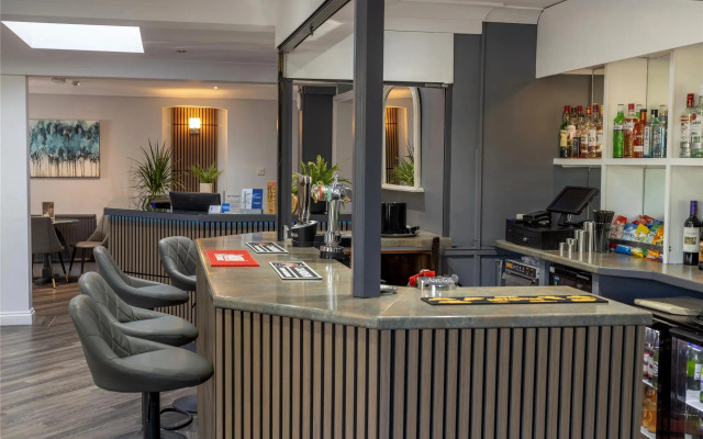 Best Western Claydon Hotel
