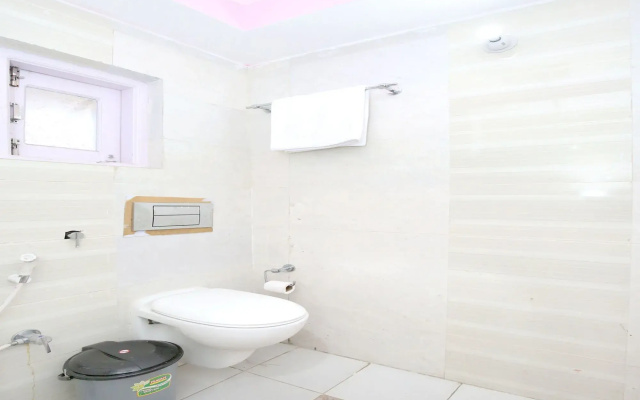 OYO Home 10980 2BHK Shady Edge Kaithu