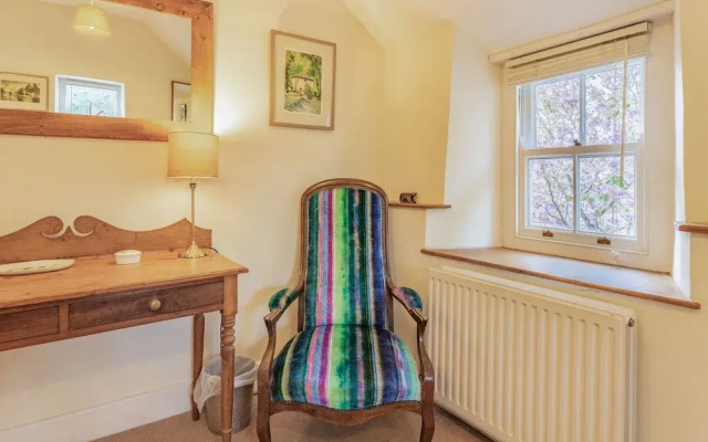 Laburnham Cottage