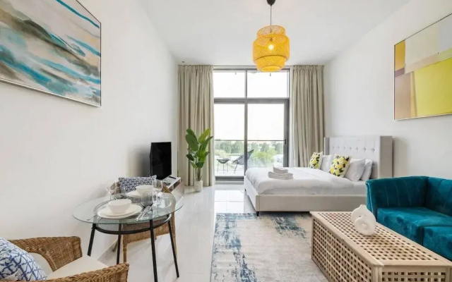 Cozy studio at Damac Hills