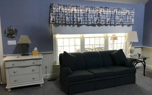 Harbour View Suites