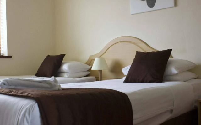The Brent Hotel