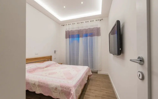 Modern Villa in Privlaka with Swimming Pool