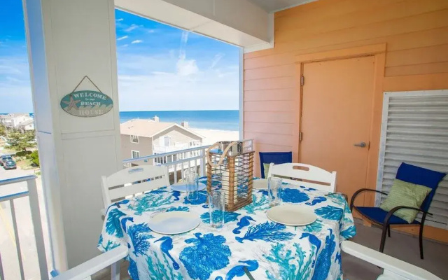 A310 la Belle Mer Condo