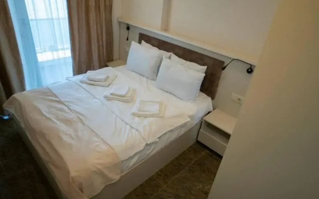 Leo Group Apartment 13-292 Sunrise Batumi