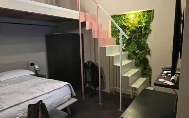 Ammos Suite