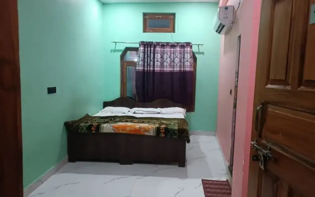 Chandrika Palace - Best Hotel Near Ram Mandir