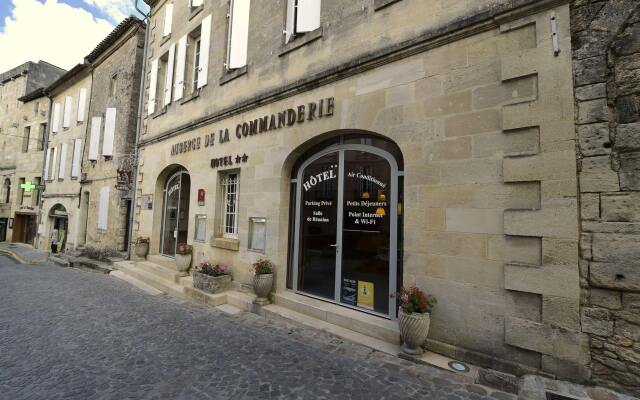 Отель Auberge de la Commanderie Франция, Сент-Эмильон - отзывы, цены и фото номеров - забронировать отель Auberge de la Commanderie онлайн вид на фасад