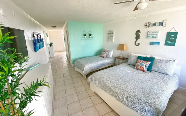 Pirates Cove Resort Studios