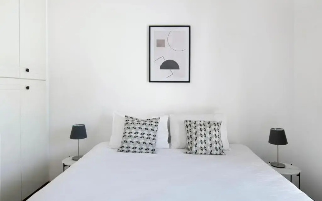 Urban Condo 12 - 2 Bdr