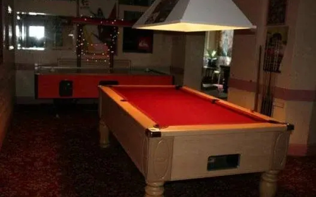Surfers Hotel