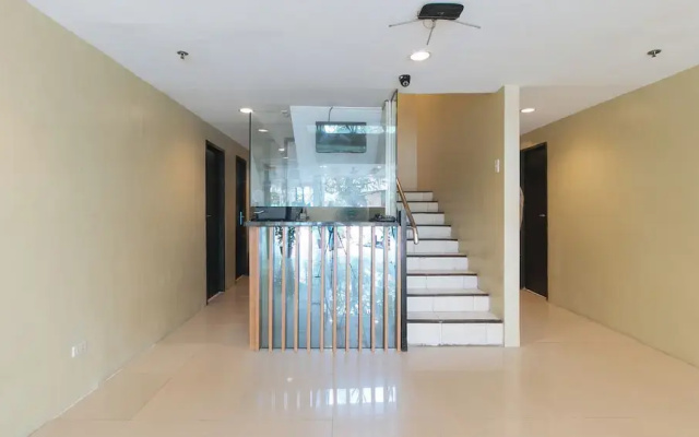 UrbanViewSanAntonio'sPlaceSampalocManila