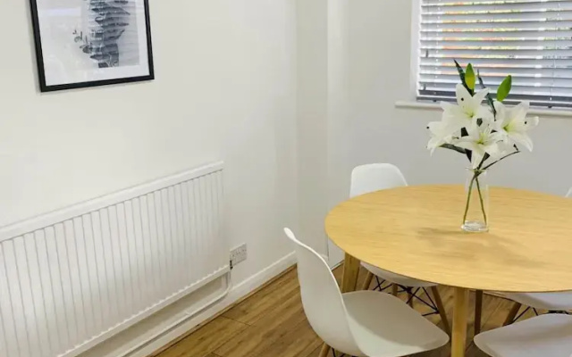 20 Buttermere Close Farnham