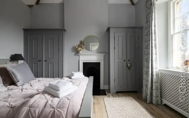 Cotsall House