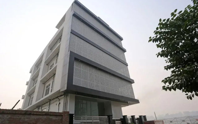 OYO Flagship 199 Gomti Nagar