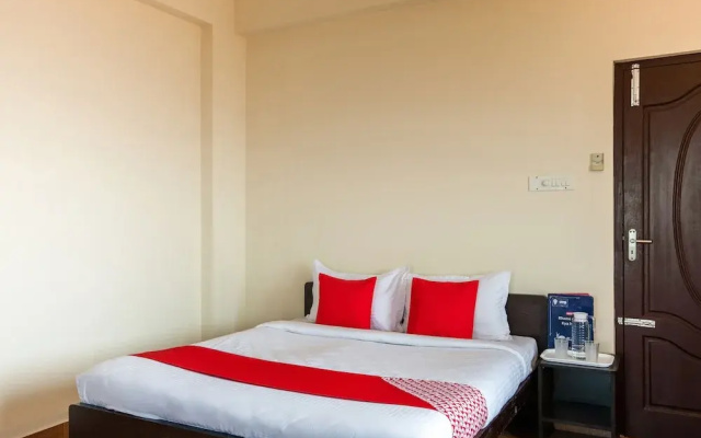 OYO 39342 Beehive Inn