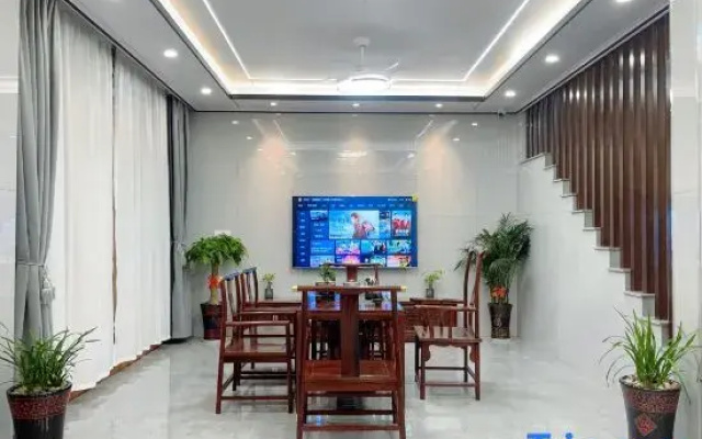 Sanqingshan Yinhu Xiaozhu Homestay