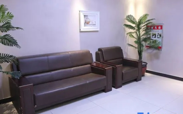 Yake e Home Hotel (Gaochun 107 National Road Branch)